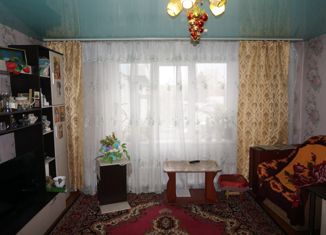Продажа 4-ком. квартиры, 77 м2, Киселёвск, улица Гагарина, 30