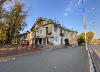 Продам трехкомнатную квартиру, 60 м2, Уфа, Кольцевая улица, 189, жилой район Черниковка