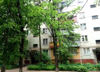 Продам трехкомнатную квартиру, 62 м2, Курск, улица Димитрова, 103, Центральный округ