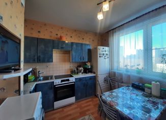 Продается 3-комнатная квартира, 72.3 м2, Москва, улица Хачатуряна, 7, улица Хачатуряна