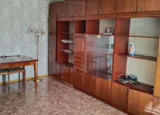 Продаю трехкомнатную квартиру, 62.4 м2, Горняк, улица Миронова, 136