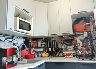 Продажа 3-ком. квартиры, 57.8 м2, Курган, Краснодонская улица, 21, жилой район Энергетики