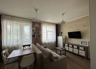 Двухкомнатная квартира на продажу, 62.1 м2, Москва, улица Демьяна Бедного, 5, метро Народное Ополчение