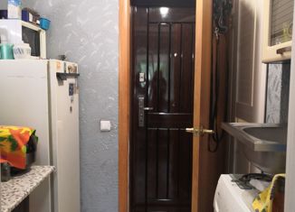 Продаю однокомнатную квартиру, 16 м2, Осинники, улица 50 лет Октября, 10