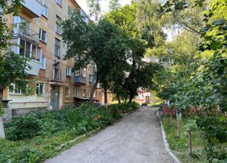 Трехкомнатная квартира на продажу, 56.9 м2, Екатеринбург, метро Уралмаш, Черниговский переулок, 10