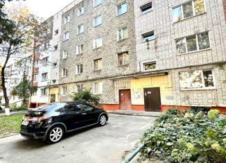 Продается 2-ком. квартира, 48 м2, Брянская область, Советская улица, 50Б