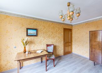 Продается 2-комнатная квартира, 44 м2, Санкт-Петербург, улица Тельмана, 42