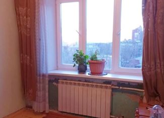 Продам двухкомнатную квартиру, 41.8 м2, Владивосток, Карякинская улица, 33