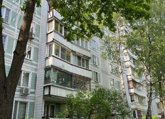 Продается 1-ком. квартира, 33 м2, Москва, улица Тёплый Стан, 6, метро Тёплый Стан