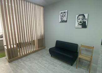 Сдаю в аренду офис, 8 м2, Волжск, улица Шестакова, 73