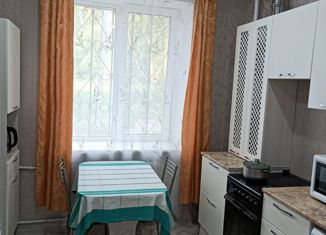 Продаю 4-комнатную квартиру, 102 м2, Орск, переулок Синчука, 22