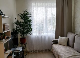 Продам 3-комнатную квартиру, 58 м2, Зеленогорск, улица Первостроителей, 39