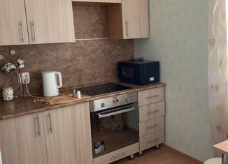 Продается 2-комнатная квартира, 56 м2, Екатеринбург, проспект Седова, 51, проспект Седова