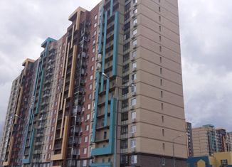 Продается 2-ком. квартира, 55.5 м2, посёлок Мирный, Крымская улица, 12/11