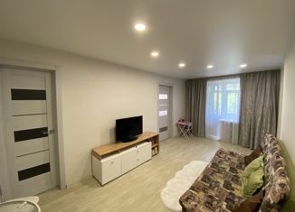 Продам двухкомнатную квартиру, 40.3 м2, Мыски, 9-й квартал, 7