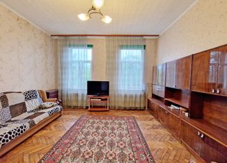 Продам 2-ком. квартиру, 64.4 м2, Калининград, Комсомольская улица, 57, Центральный район