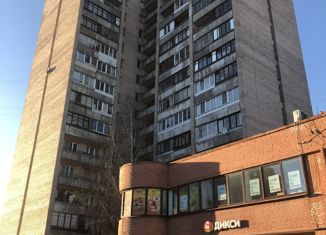 Продается комната, 120 м2, Санкт-Петербург, улица Маршала Казакова, 13, муниципальный округ Красненькая Речка