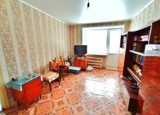 Продаю 2-комнатную квартиру, 40.4 м2, Ртищево, улица Победы, 2