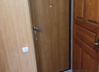 Сдам 2-ком. квартиру, 42.2 м2, Волгоград, проспект Маршала Жукова, 91