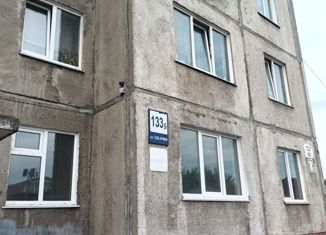 Продается двухкомнатная квартира, 51 м2, Алтайский край, улица Советской Армии, 133Б