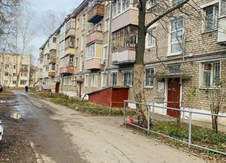 Продажа 3-ком. квартиры, 53 м2, Чайковский, Приморский бульвар, 61