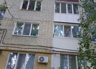 Продам двухкомнатную квартиру, 50 м2, Саратов, микрорайон Комбайн, 33