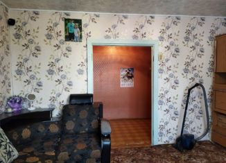 Продается 4-комнатная квартира, 82.7 м2, Анжеро-Судженск, улица Карла Маркса, 9