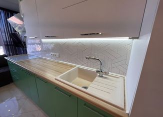 Продается 2-ком. квартира, 56 м2, Энгельс, Красноармейская улица, 88А