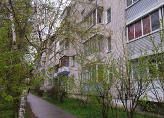 Продам 3-комнатную квартиру, 60 м2, Торжок, Красноармейская улица, 21