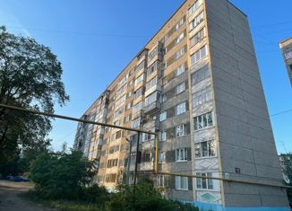 Продается 2-комнатная квартира, 43 м2, Ижевск, улица Оружейника Драгунова, 82, жилой район Строитель