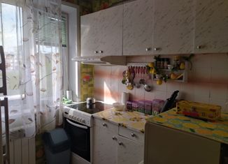 2-комнатная квартира на продажу, 45 м2, Кемеровская область, Институтская улица, 18