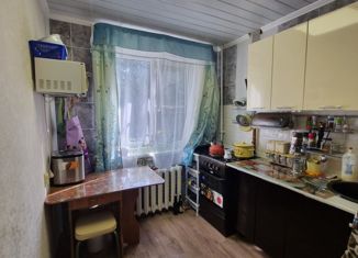 Продам 3-ком. квартиру, 46 м2, Ленинградская область, улица Кингисеппа, 8