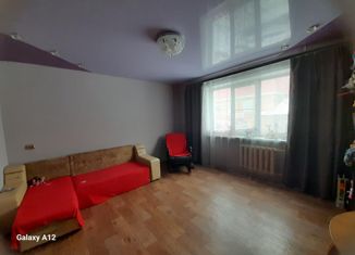 Продается трехкомнатная квартира, 65 м2, Хабаровск, улица Рокоссовского, 37