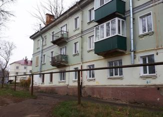 Продается 2-ком. квартира, 45 м2, Нижний Ломов, улица Островского, 5