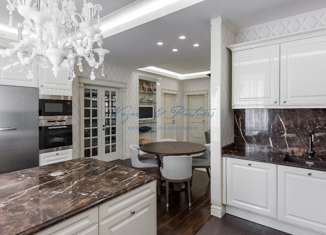 Продажа 4-комнатной квартиры, 184 м2, Новосибирск, Трудовая улица, 10, метро Площадь Ленина