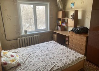 Трехкомнатная квартира на продажу, 60.3 м2, Шарыпово, микрорайон Северный, 31