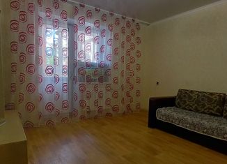 Продам двухкомнатную квартиру, 57 м2, Астрахань, площадь Карла Маркса, 33к1, Кировский район