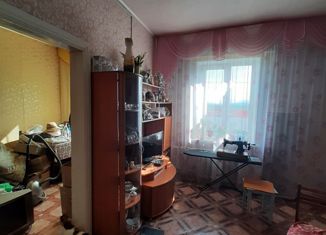 Продаю 3-комнатную квартиру, 53.2 м2, рабочий посёлок Новоильинский, улица Ленина, 33