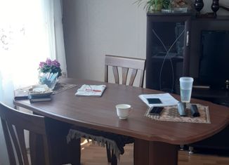 Продажа 4-ком. квартиры, 59.4 м2, Усолье-Сибирское, Ленинский проспект, 8