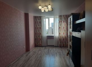 Продаю 3-ком. квартиру, 85 м2, Пермь, улица Левченко, 29