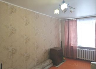 Продаю двухкомнатную квартиру, 48 м2, Рубцовск, улица Калинина, 34