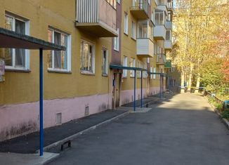Продаю однокомнатную квартиру, 31 м2, Новосибирск, улица Пермитина, 10, улица Пермитина