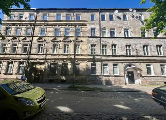 Продается двухкомнатная квартира, 57.5 м2, Советск, Студенческая улица, 3