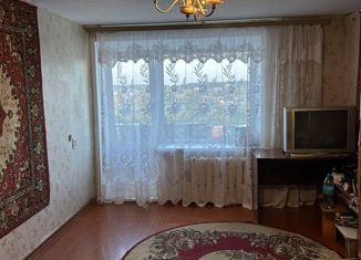 Продается 1-комнатная квартира, 32.7 м2, Петровск, улица Некрасова, 2