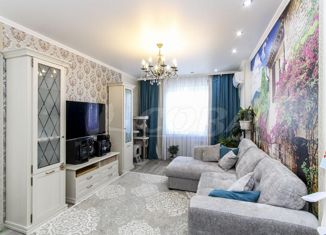 Продажа 4-комнатной квартиры, 99 м2, Тюмень, улица Муравленко, 9