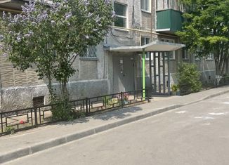 Продажа двухкомнатной квартиры, 44.3 м2, Курган, улица Дзержинского, 9, жилой район Северный