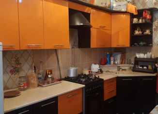 Продажа 4-комнатной квартиры, 76.6 м2, Янаул, улица Азина, 11