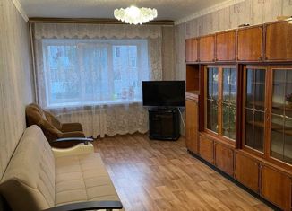 Продажа 2-ком. квартиры, 47 м2, рабочий посёлок Солнечный, улица Строителей, 41