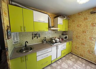 Продажа 4-ком. квартиры, 70 м2, посёлок Ува, улица Максима Горького, 85