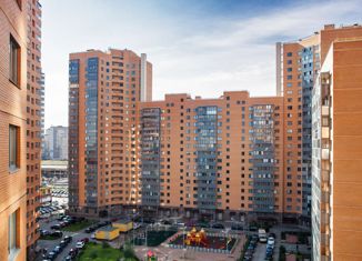 Продаю 2-комнатную квартиру, 52.4 м2, Мурино, Привокзальная площадь, 1Ак1, ЖК Мечта